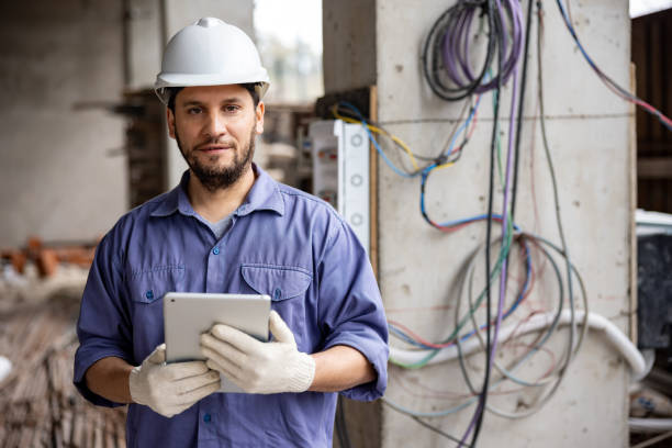  Harvard, NE Electrician Pros